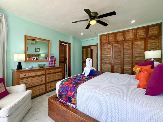 Room 3, Casa 4 Estaciones, Benito Juárez