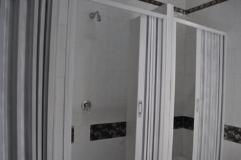 Others 4, NAPLES EXPERIENCE HOSTEL age limit 18-28, free shuttle, Napoli