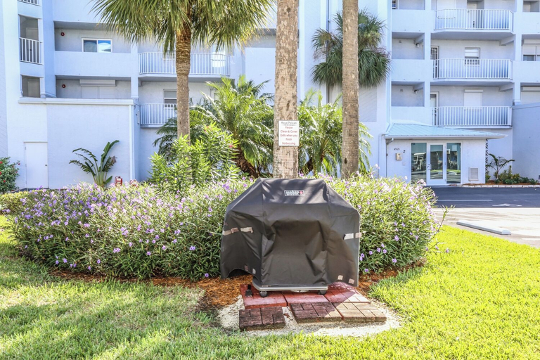 Exterior & Views 2, Royal Pelican 173 by Distinctive Beach Rentals, Lee