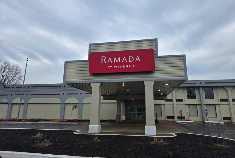 Exterior & Views 2, Ramada by Wyndham New Kensington, Westmoreland