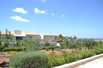 Others 2, Relais Casina Miregia, Agrigento