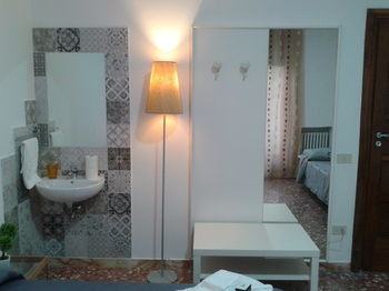 Others 3, Affittacamere Passarelli 9, Matera