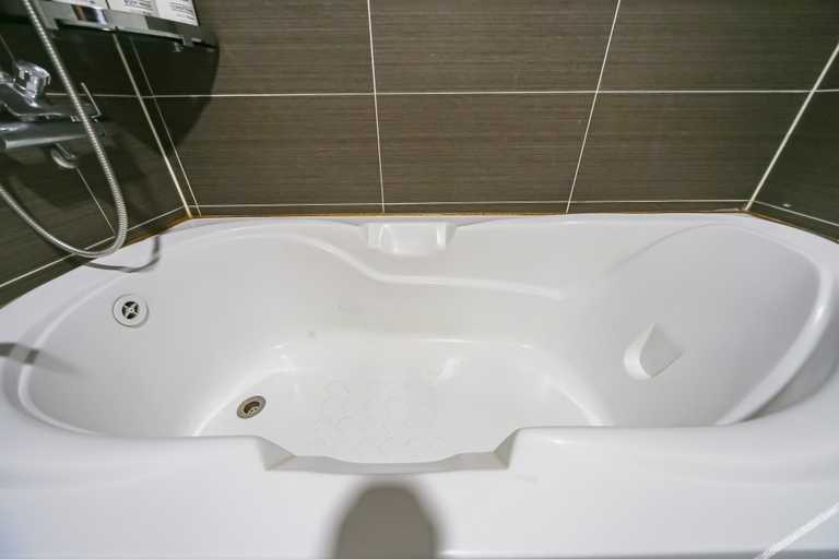 Bathroom 5, Yeongju Wiz Hotel, Yeongju
