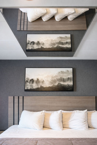 Room 2, Stella Hotel Bronx, New York