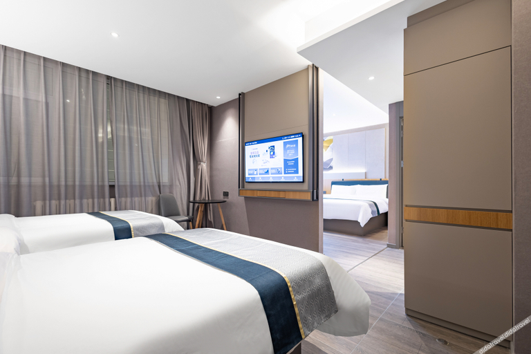 Bedroom 2, Homeinn Selected Hotel (Jinan Baotu Spring Daming Lake), Jinan