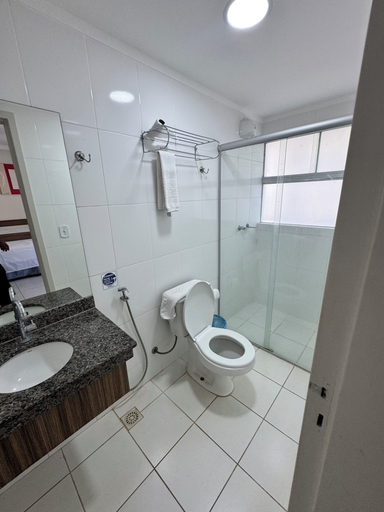 Bathroom 2, Lacqua 3, Caldas Novas
