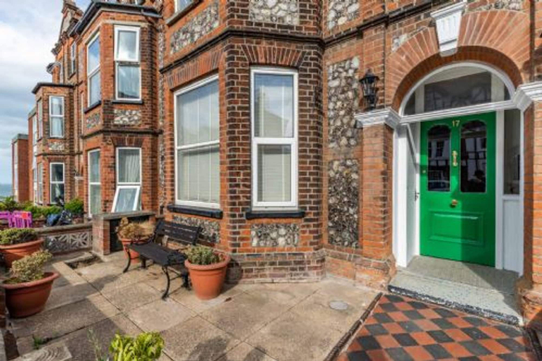Room 3, Host Stay Cromer Town Apartment 1, Norfolk