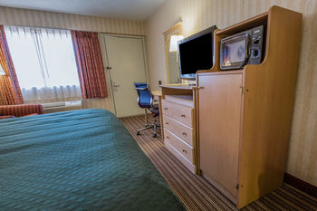 Others 1, Quality Inn, Venango