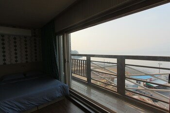 Others 4, Ganghwado Four Season Pension, Ganghwa