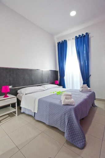 Bedroom 3, B&B Napolì2, Napoli