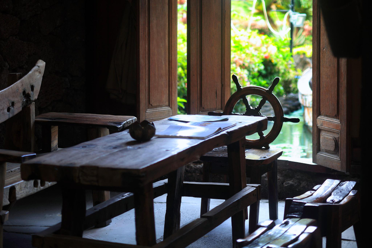 Lobby 2, Forest Inn (Wanning Riyue Bay Surfing), Hainan