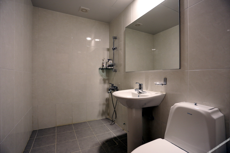 Bathroom, Anseong (Gongdo) Gallery, Ansoeng