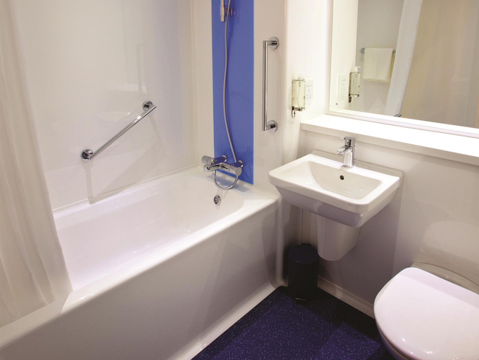 Bathroom 4, Travelodge Wincanton, Somerset
