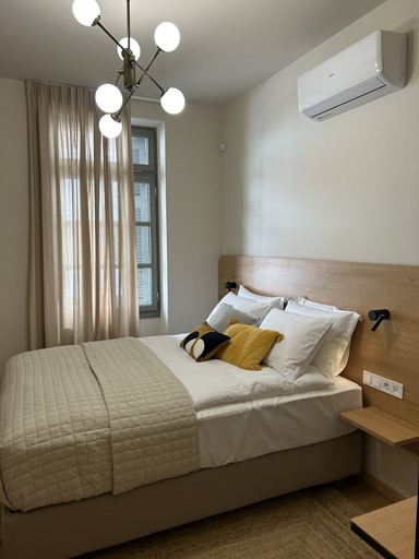 Bedroom 2, Living Yard Acropolis, Attica