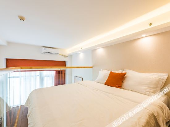 Others 4, Monsoon Apartments, Chengdu