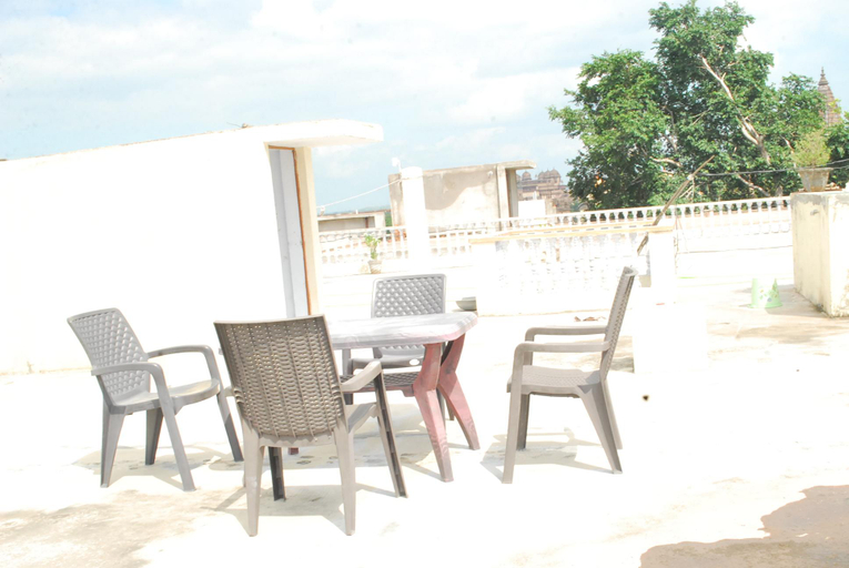Others 5, Hotel Shri Mahant Orchha, Tikamgarh