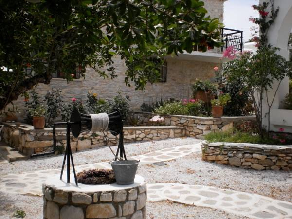 Others 4, Bungalows Svoronos, South Aegean