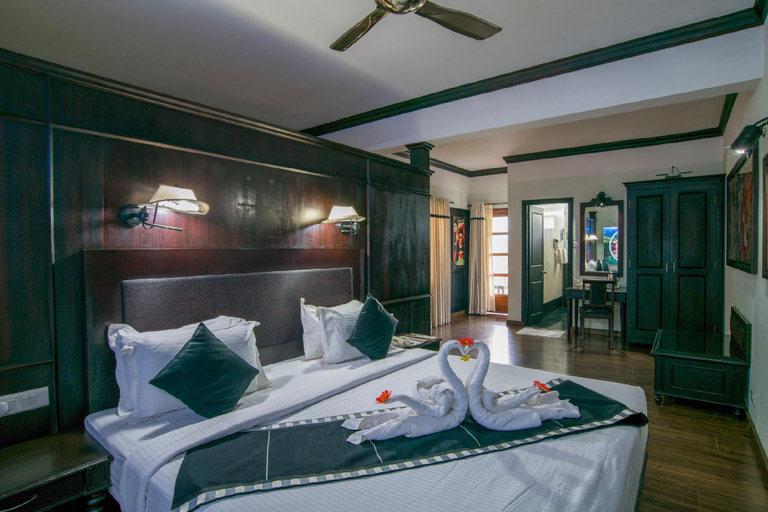 Bedroom, The Silvertips, Idukki