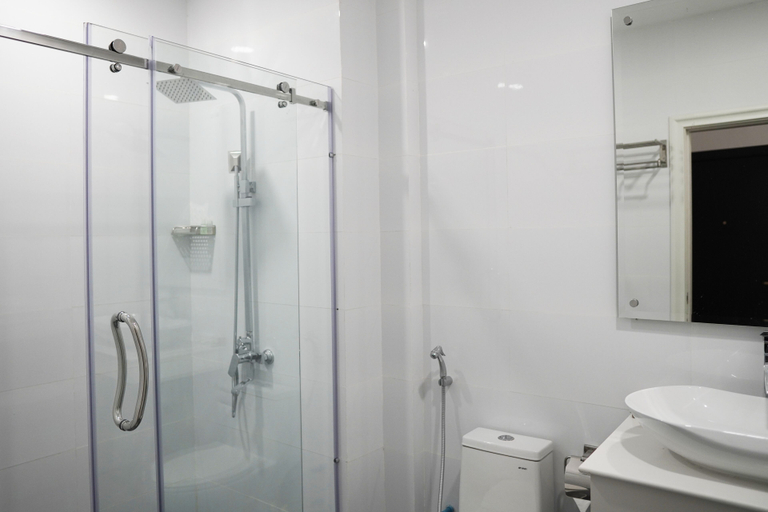 Bathroom 3, Sun Horizon Hotel, Dangkao