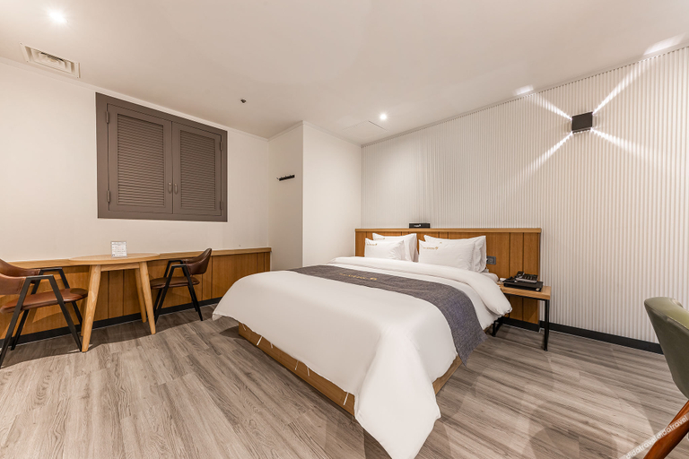 Bedroom 4, Ansan Studio 9, Ansan