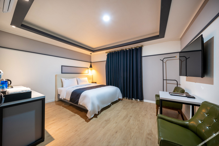 Bedroom 4, Hwaseong (Hyangnam) Neukkim, Hwaseong