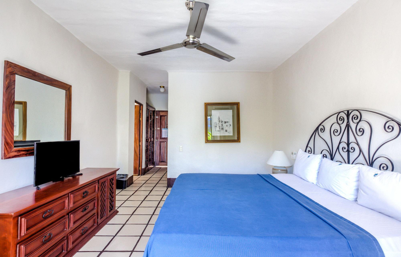 Bedroom 3, Puerto de Luna Pet Friendly and Family Suites, Puerto Vallarta