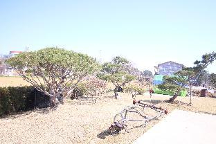 Others 3, Mongsanpo High Beach Pension, Taean
