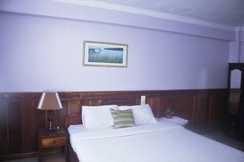 Others 5, Spring Park Hotel, Svay Pao