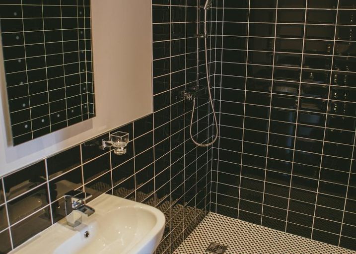 Bathroom 5, Rudby Hall, North Yorkshire