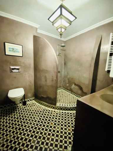 Bathroom 5, Riad basidi, Marrakech