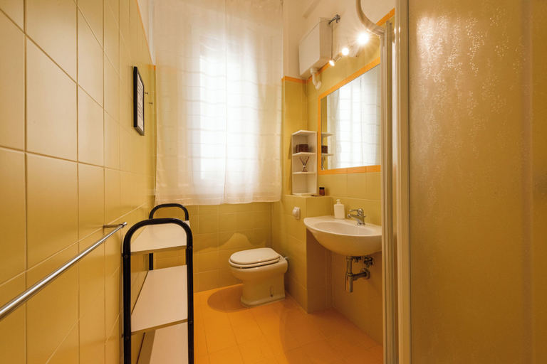 Bathroom 3, Cosimo by MMega, Florence