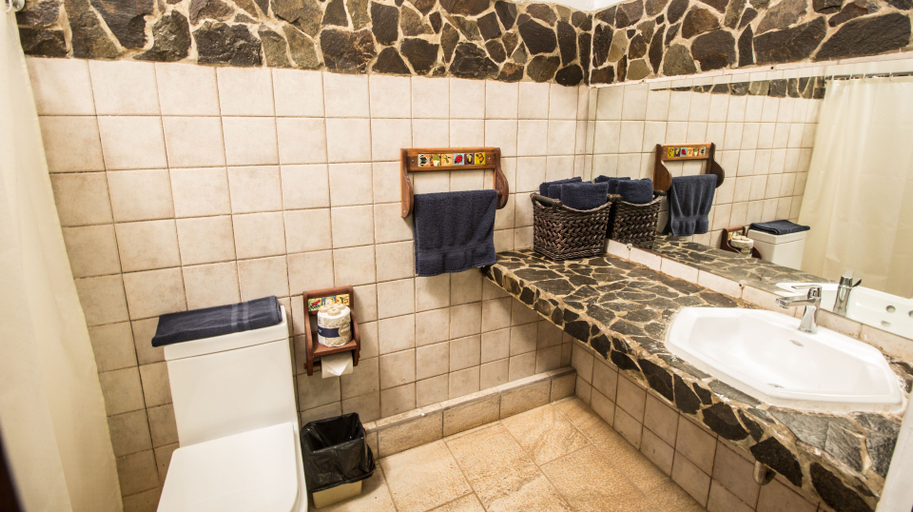 Bathroom 4, Cabinas Las Olas, Santa Cruz