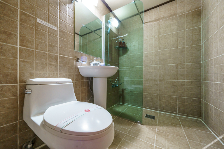 Bathroom 5, Jeongseon Phoenix, Jeongseon