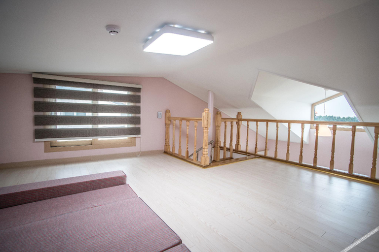 Bedroom 2, seogwipo okeura rijoteu, Seogwipo