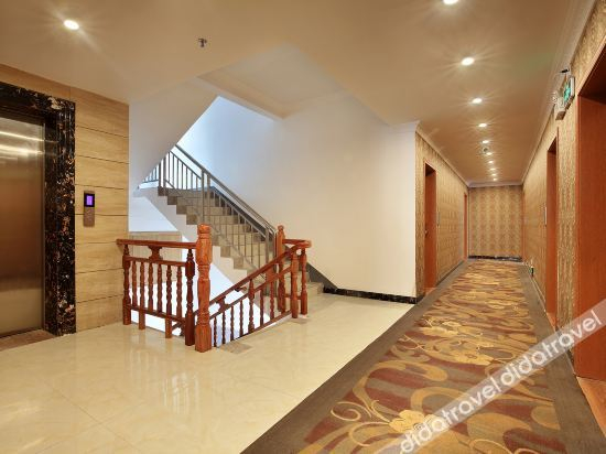 Others 5, Xinyuege Hotel, Guilin