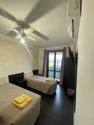 Bedroom 4, Homely - Malpensa & Fiere Milano, Varese