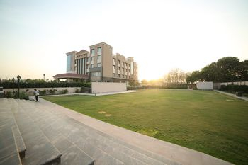 Others 2, Ramada by Wyndham Varanasi Katesar, Chandauli