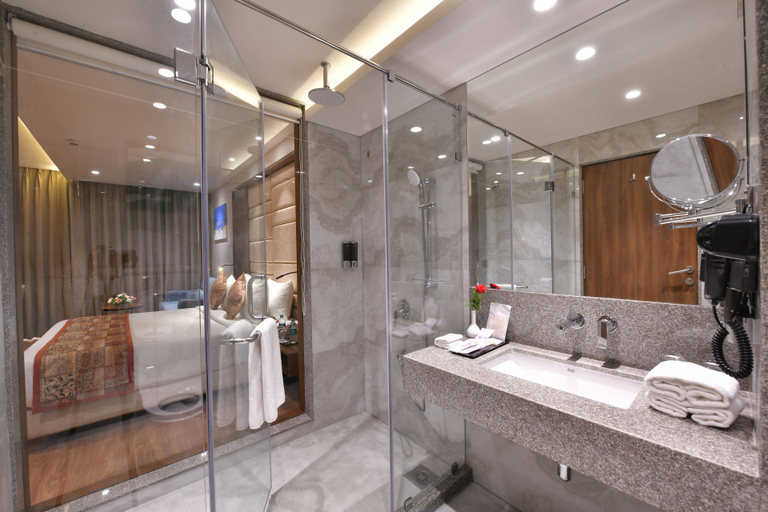 Bathroom 5, Regenta Inn Greater Noida, Gautam Buddha Nagar