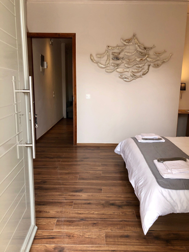 Others 2, Lemon Tree Suites Near ATH Airport, Attica