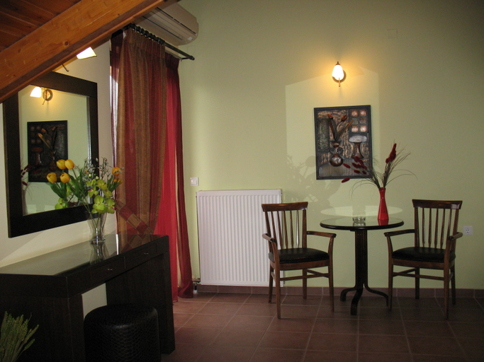 Others 4, Prigipikon Suites & Lofts, Central Greece