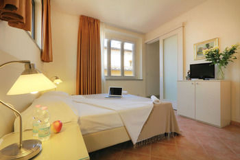Others 4, Relais Panoramic Cathedral Florence, Florence