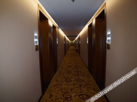 Others 2, Huameihui Hotel (Baoding Xiantian Baobai Shopping Plaza), Baoding