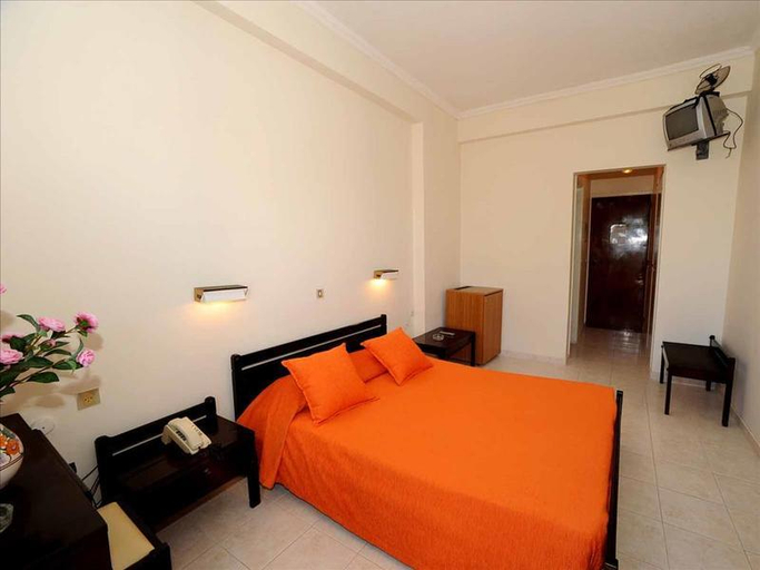 Bedroom 2, Argassi Beach Hotel - Adults Only, Ionian Islands