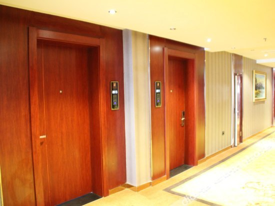 Others 2, Long Hao Grand Hotel, Hainan Tibetan