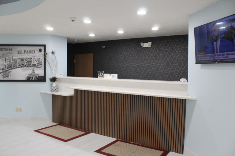 Public Area 3, Burgundy Inn and Suites, Woodford