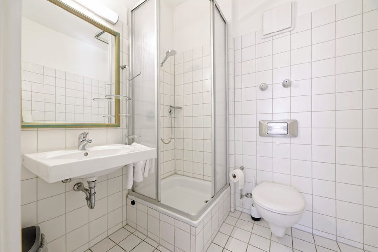 Bathroom, Boardinghouse Rosenheim, Rosenheim