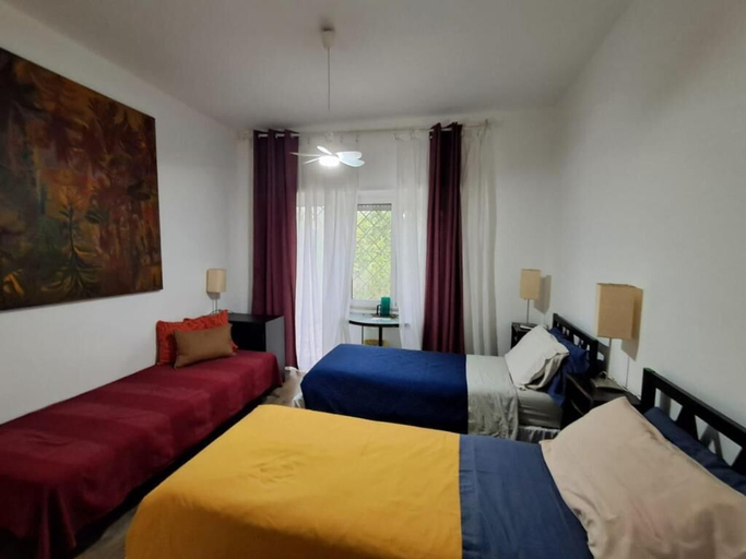 Bedroom 4, Ripe's Forest Garden Guest House, Rome
