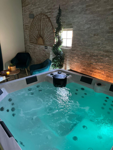 Sport & Beauty 2, Manoir Drissia - Tours Centre, France, Indre-et-Loire
