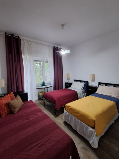 Bedroom 3, Ripe's Forest Garden Guest House, Rome