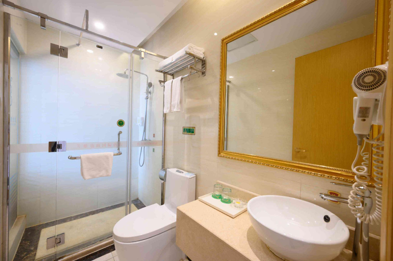 Bathroom, Vienna International Hongqiao Hub Malu, Shanghai